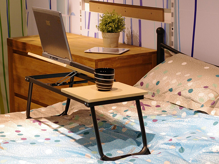 laptop stand for your bed