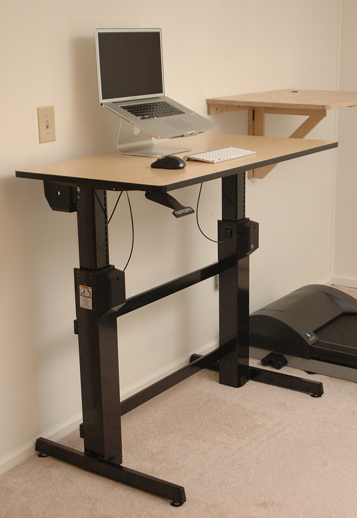 Laptop mount standing desk