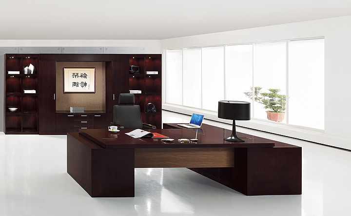 Modern desks for office executive